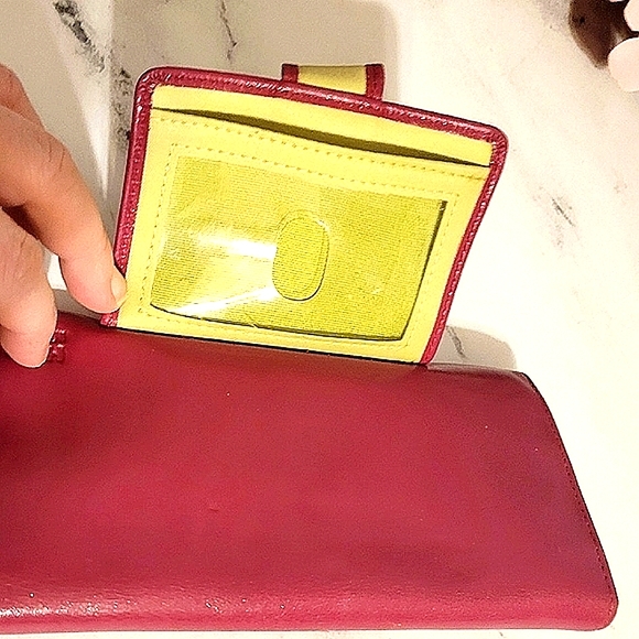 HOBO Int'l Pink 'Clio' Leather Wallet - Picture 5 of 8